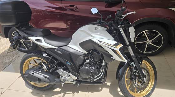 YAMAHA FZ25 FAZER CONNECTED ABS 